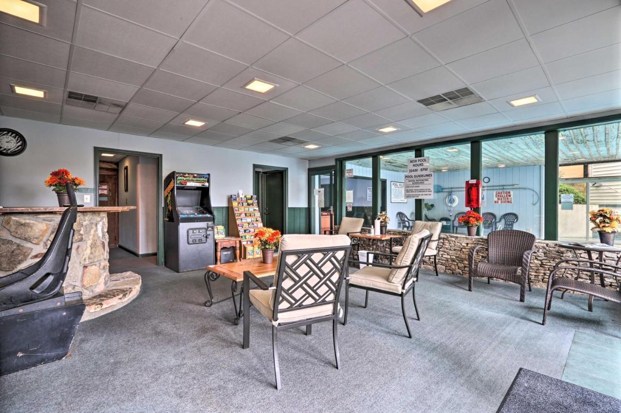 Mtn Condo With Views, Close To Dtwn Gatlinburg! エクステリア 写真
